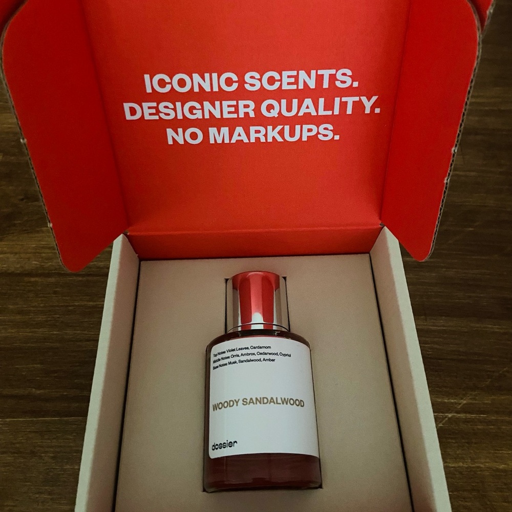 Dossier Woody Sandalwood